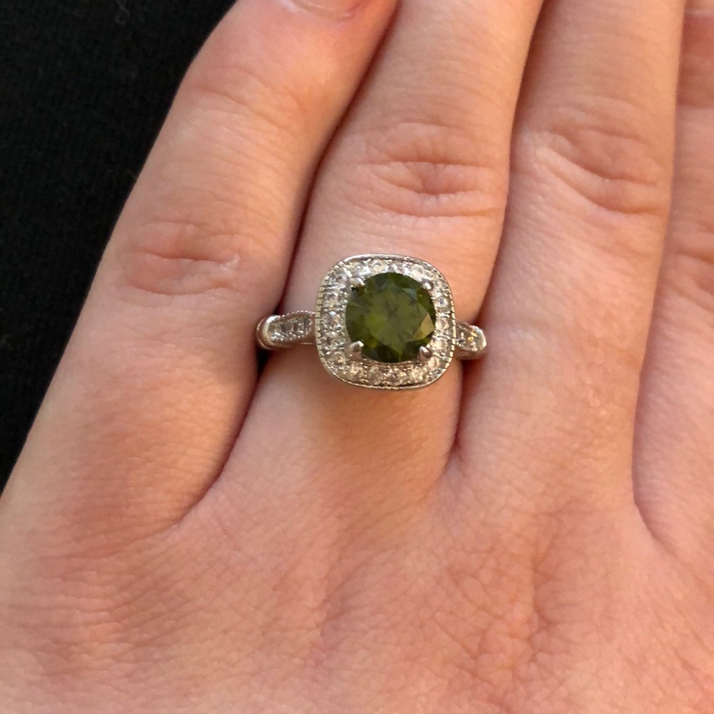Ring